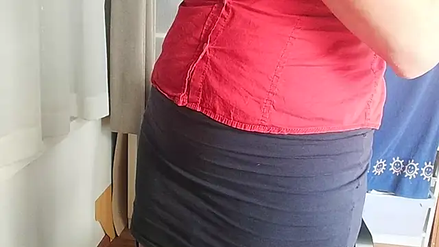 Snapshot of hotdestany chatting on February 18, 8:25 pm hotdestany online show from February 18, 8:25 pm