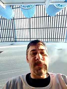 Snapshot of Ethangay chatting on April 20, 5:54 am Ethangay online show from April 20, 5:54 am