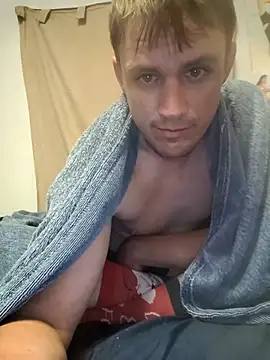 MaddyC6992 online show from May 1, 8:52 am