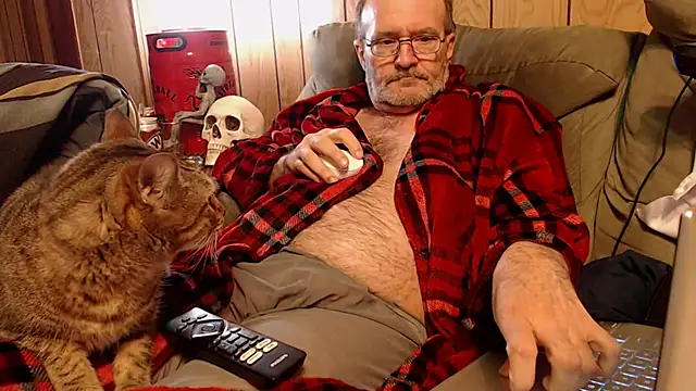 snickers1 online show from November 12, 5:08 am