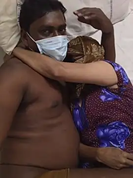 rohanhotguy online show from April 22, 10:17 am