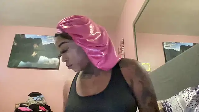 Creamesensation online show from February 21, 3:43 pm