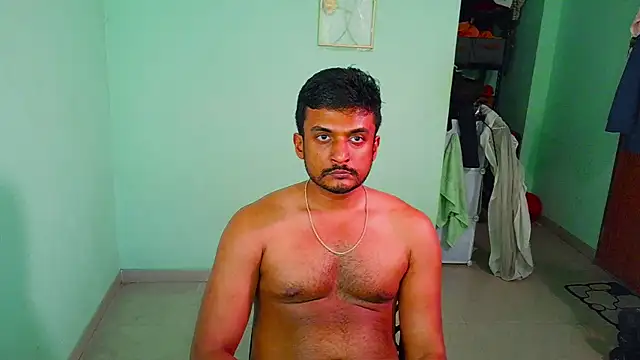 Snapshot of daringcutie chatting on April 9, 7:14 am daringcutie online show from April 9, 7:14 am