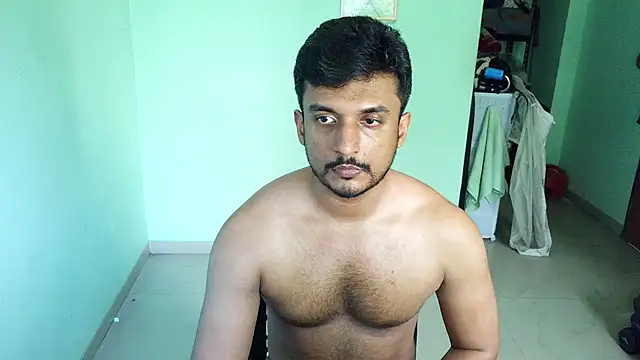 Snapshot of daringcutie chatting on May 12, 9:28 am daringcutie online show from May 12, 9:28 am