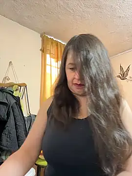 latinfemale online show from January 12, 8:25 pm