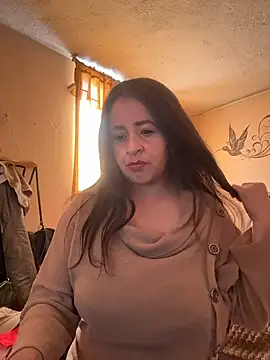 latinfemale online show from January 14, 8:14 pm