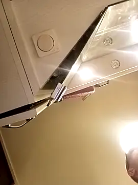 Snapshot of Pavelbure77 chatting on October 5, 4:44 am Pavelbure77 online show from October 5, 4:44 am