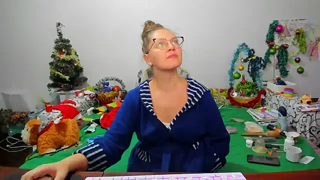 Snapshot of IamYourNarcotic chatting on January 18, 3:59 pm IamYourNarcotic online show from January 18, 3:59 pm