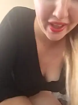 Snapshot of Mllesha74000 chatting on January 23, 12:19 pm Mllesha74000 online show from January 23, 12:19 pm