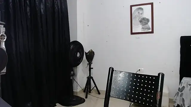 venuz mendoza20 online show from October 25, 1:07 pm