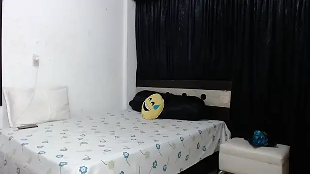 venuz mendoza20 online show from March 17, 2:09 pm