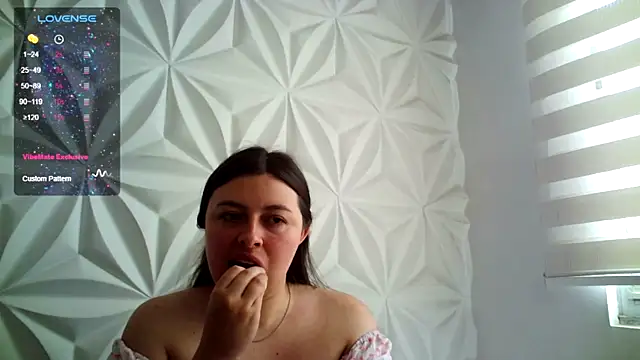 jerryandjessica online show from September 19, 6:08 pm