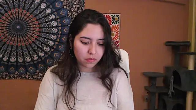 Snapshot of IntimateTales chatting on January 9, 6:26 pm IntimateTales online show from January 9, 6:26 pm