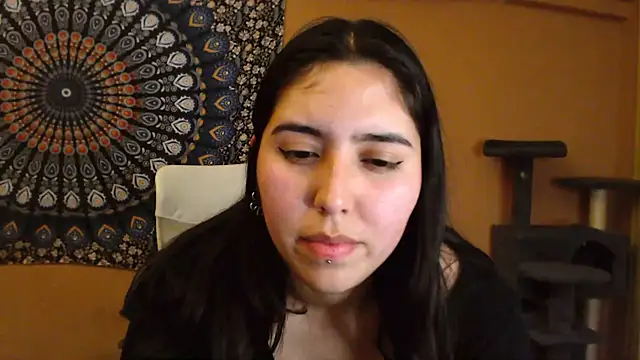 Snapshot of IntimateTales chatting on March 16, 8:11 pm IntimateTales online show from March 16, 8:11 pm