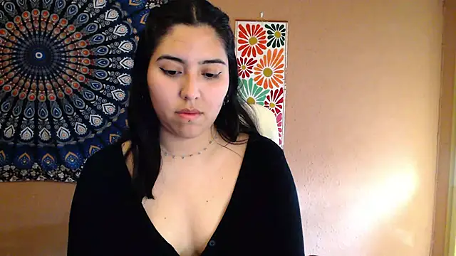 Snapshot of IntimateTales chatting on March 21, 4:18 pm IntimateTales online show from March 21, 4:18 pm