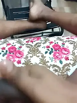 Snapshot of Indianshine chatting on July 1, 6:04 am Indianshine online show from July 1, 6:04 am