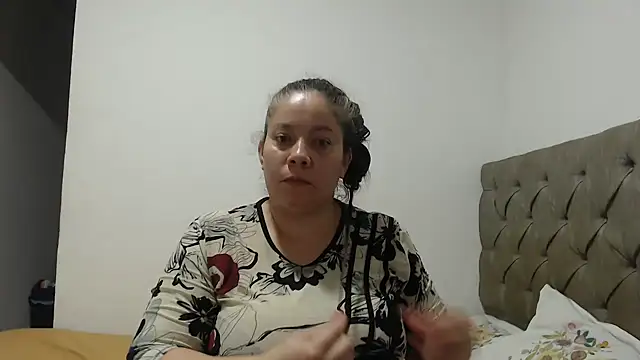 tiffany horny 1 online show from January 23, 6:49 am