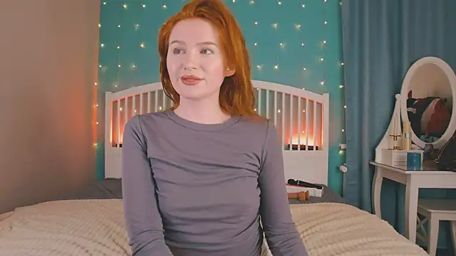 GingerArin online show from December 5, 11:30 am