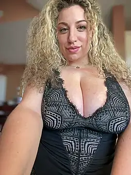 miamellycious online show from March 19, 6:23 pm