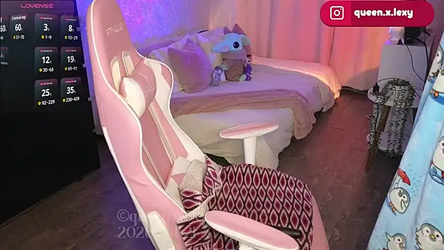 queenxlexy online show from April 21, 4:56 pm