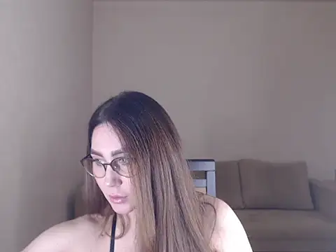 marishaarimova online show from November 5, 3:45 pm