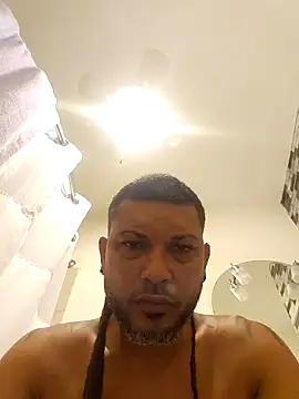 tropikboy online show from October 27, 9:35 am