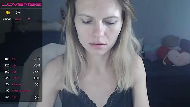 night is dark online show from December 22, 6:26 pm