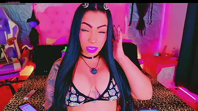 Snapshot of macasweet chatting on October 25, 11:21 pm macasweet online show from October 25, 11:21 pm