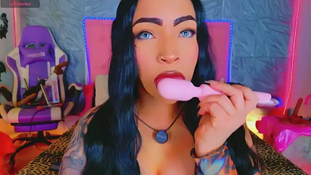 Snapshot of macasweet chatting on November 10, 9:25 pm macasweet online show from November 10, 9:25 pm