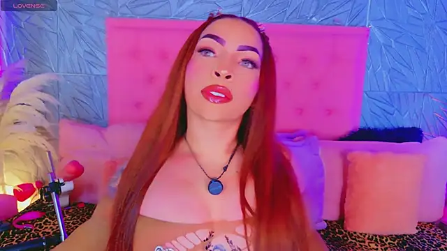 Snapshot of macasweet chatting on February 12, 6:47 pm macasweet online show from February 12, 6:47 pm