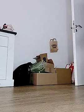 Snapshot of mister-dwt chatting on March 13, 8:59 am mister-dwt online show from March 13, 8:59 am