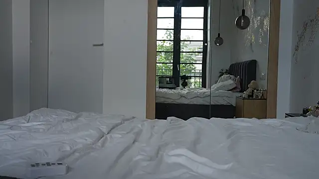 ibiddi online show from May 21, 11:28 am