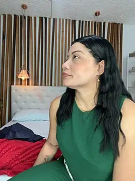 valerie lya online show from February 13, 2:02 pm