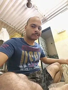 Snapshot of Vickyrajput009 chatting on May 17, 3:19 pm Vickyrajput009 online show from May 17, 3:19 pm