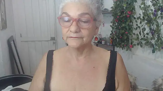 FunnyGrandma online show from March 16, 4:41 am