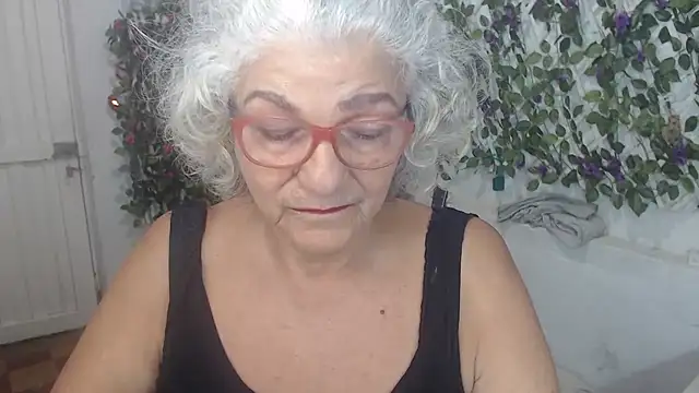 FunnyGrandma online show from October 30, 2:02 am