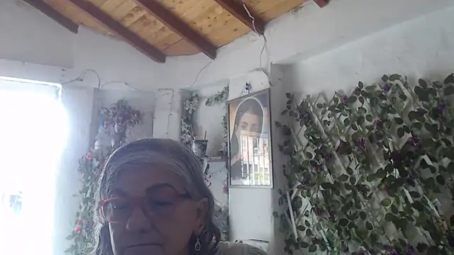 FunnyGrandma online show from October 30, 3:02 pm