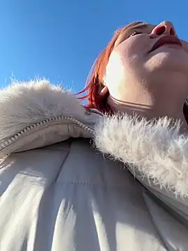 Model9798 online show from January 15, 11:00 am