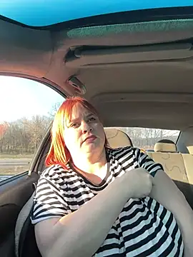 Model9798 online show from February 25, 2:11 pm