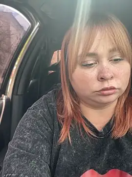 Model9798 online show from April 18, 9:35 am