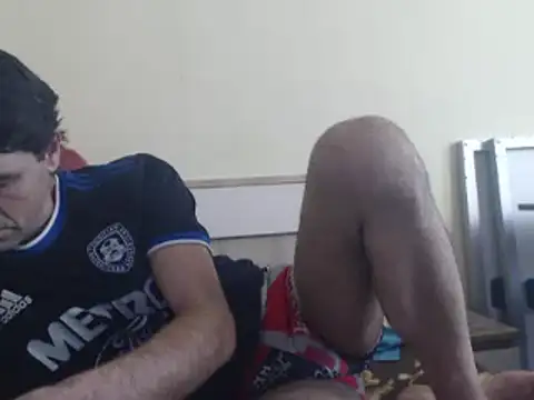 yvesstorm1 online show from March 10, 1:54 pm