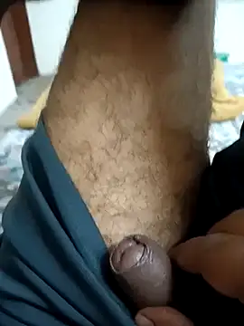 Snapshot of coolrocky346 chatting on March 21, 1:45 pm coolrocky346 online show from March 21, 1:45 pm