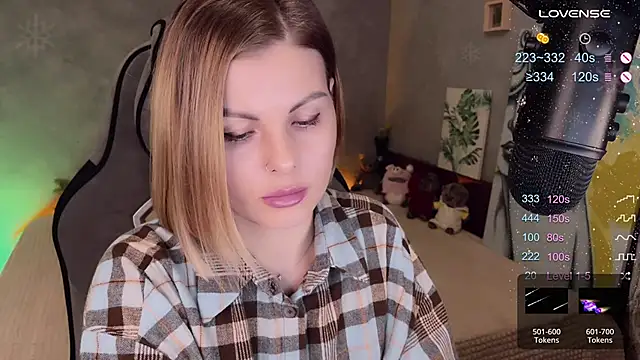 Your Sweet Lilu online show from December 11, 6:20 pm