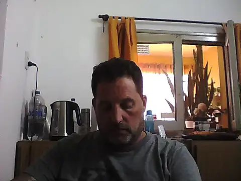 Snapshot of Reload_033 chatting on April 15, 7:32 pm Reload 033 online show from April 15, 7:32 pm