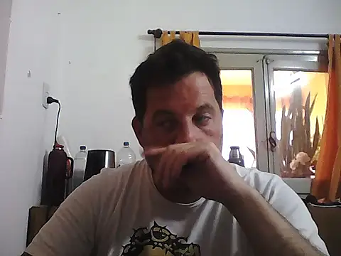 Snapshot of Reload_033 chatting on April 29, 12:31 pm Reload 033 online show from April 29, 12:31 pm