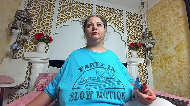 AleshaArabian online show from September 16, 2:34 am