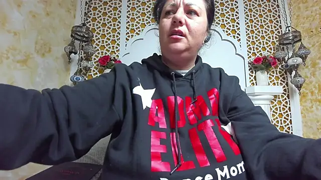 AleshaArabian online show from October 14, 2:23 am