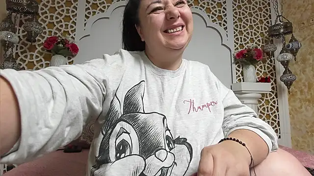 AleshaArabian online show from February 20, 5:15 am