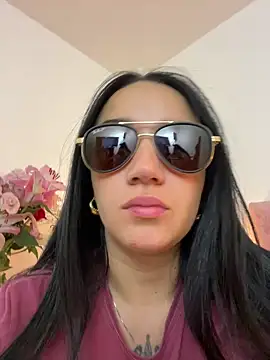 EmmyEvans1 online show from February 22, 10:52 pm