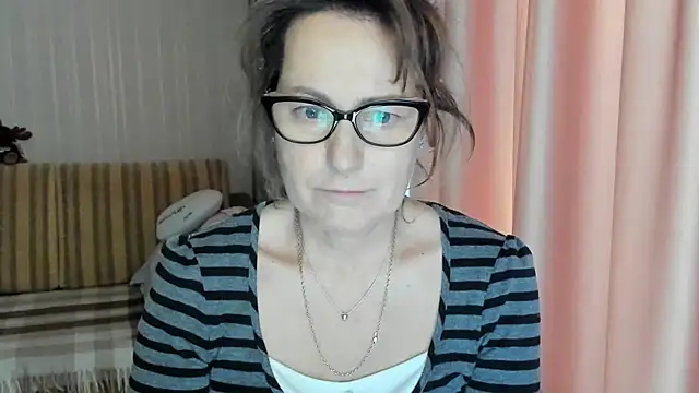 lauraoven online show from February 20, 1:19 pm